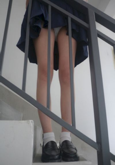 色噜噜狠狠色综合中国_蓝光高清在线观看