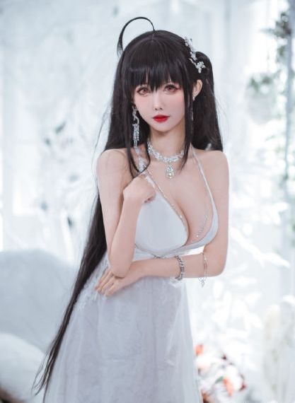 欧美经典美女图片_1080神马影院手机在线