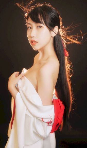 欧美单肩包品牌推荐_BD高清免费观看