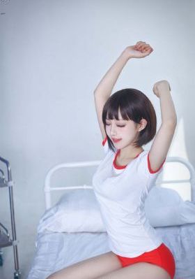 欧美短款卫衣_720HD在线观看